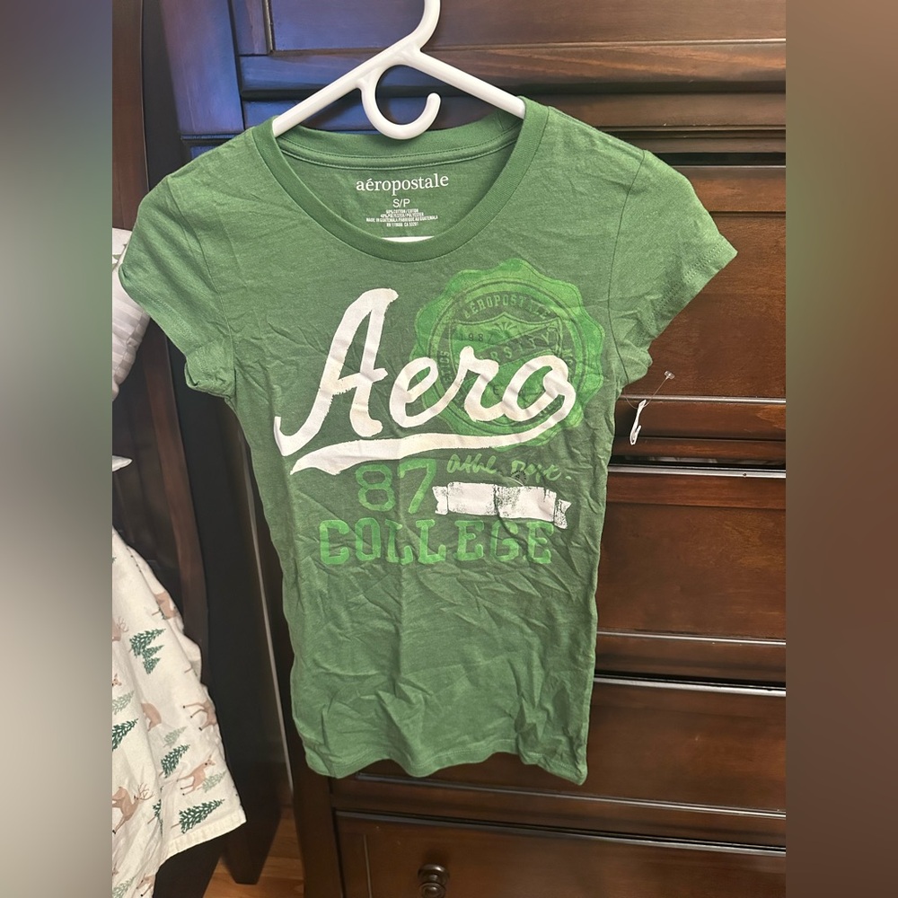 Aeropostale Green Graphic Tee vintage y2k size small NWT